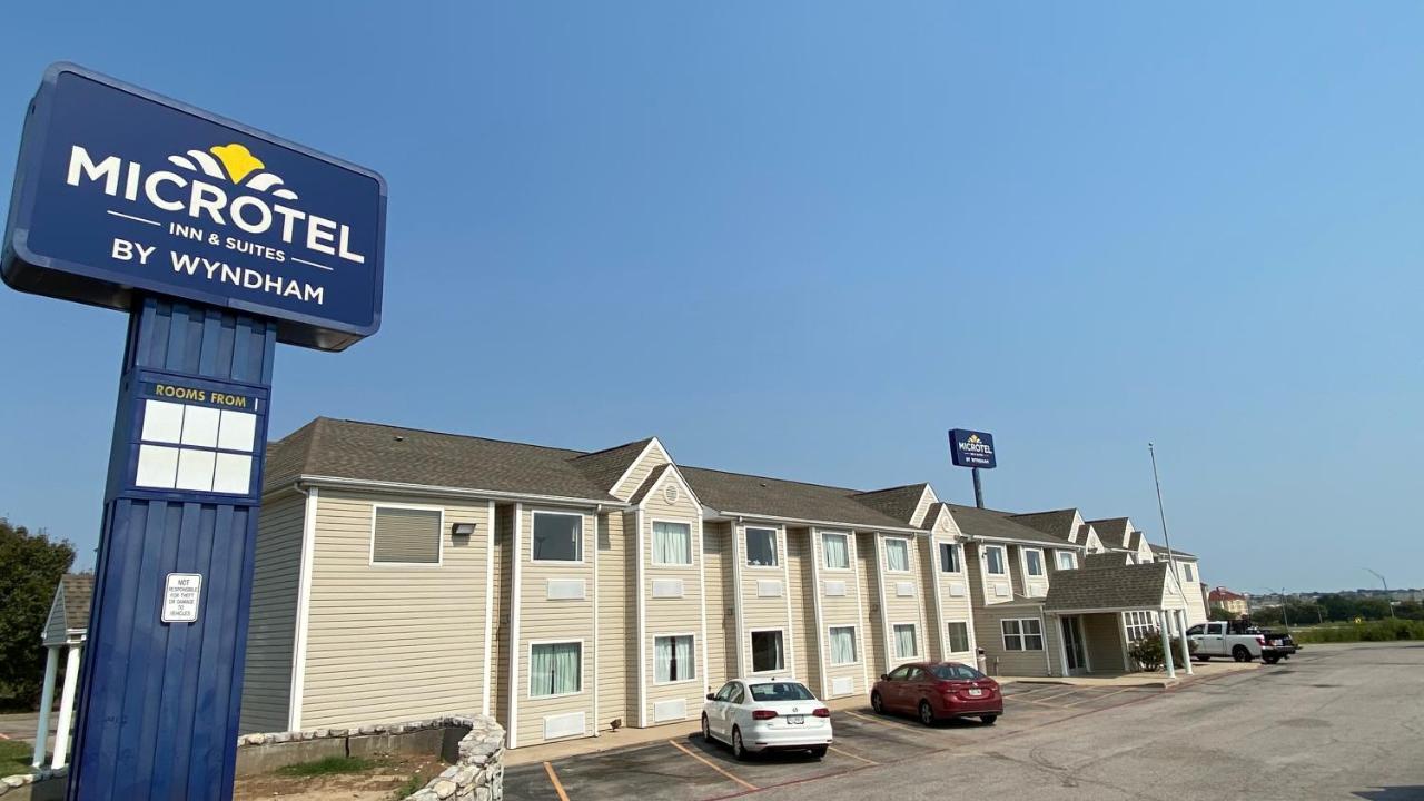 Microtel Inn & Suites By Wyndham Ardmore Eksteriør billede